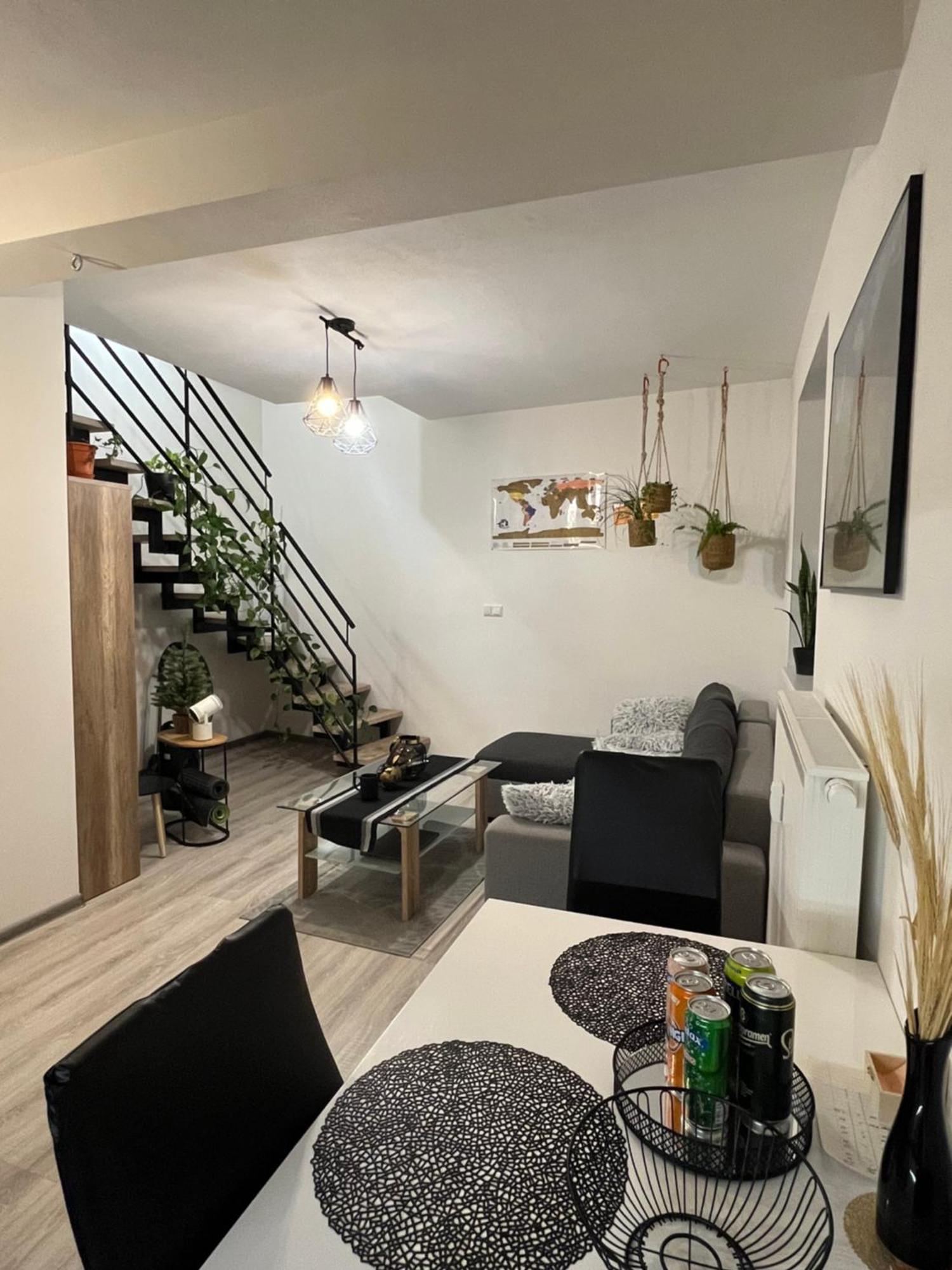 Tranquille Inn Apartment Kysucke Nove Mesto Ngoại thất bức ảnh